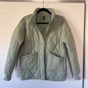 Alya Sage Quilted Women's Puffer Jacket